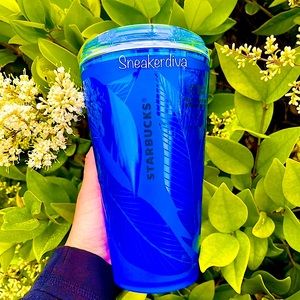 Starbucks coffee cup